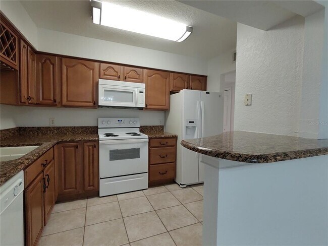 Building Photo - 538 Orange Dr