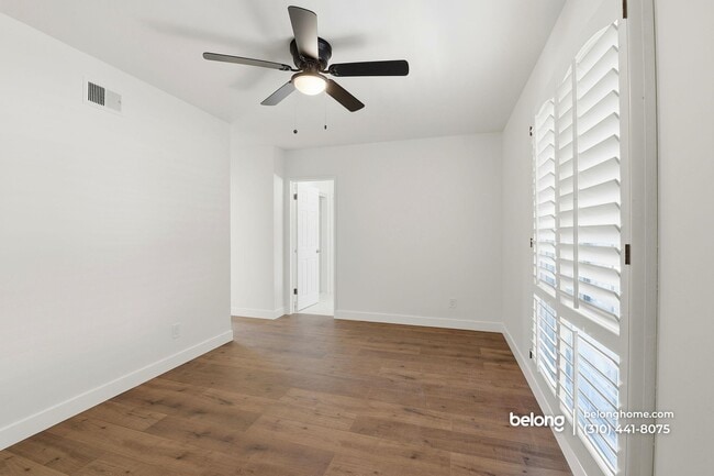 Building Photo - 6539 Petit Ave