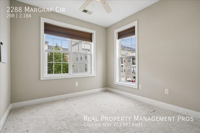Building Photo - 2288 Margraf Cir