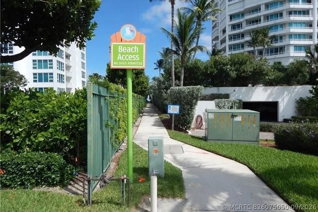 Building Photo - 1541 S Ocean Blvd