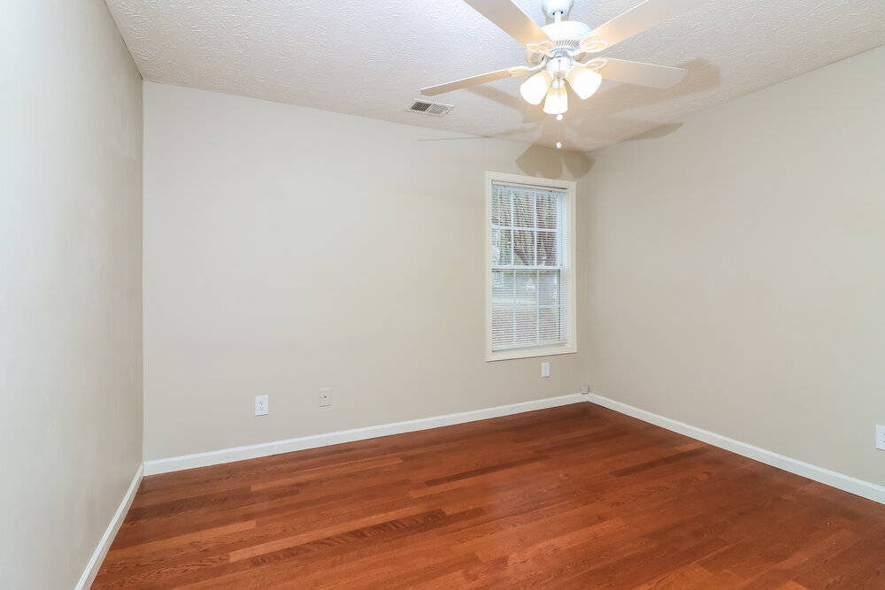 Building Photo - 127 Berkley Dr