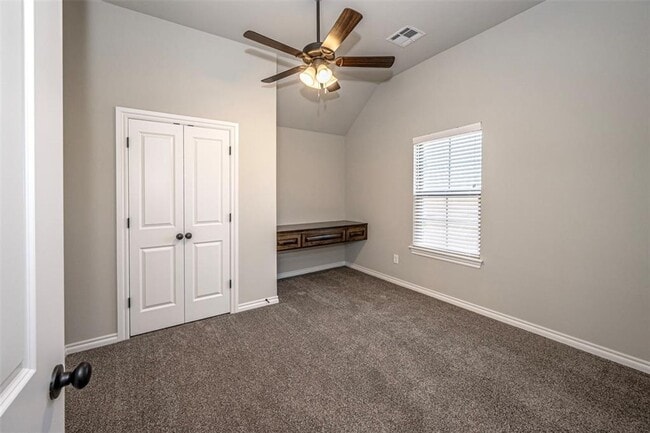 Building Photo - Beautiful Coeur D'Alene/Yukon