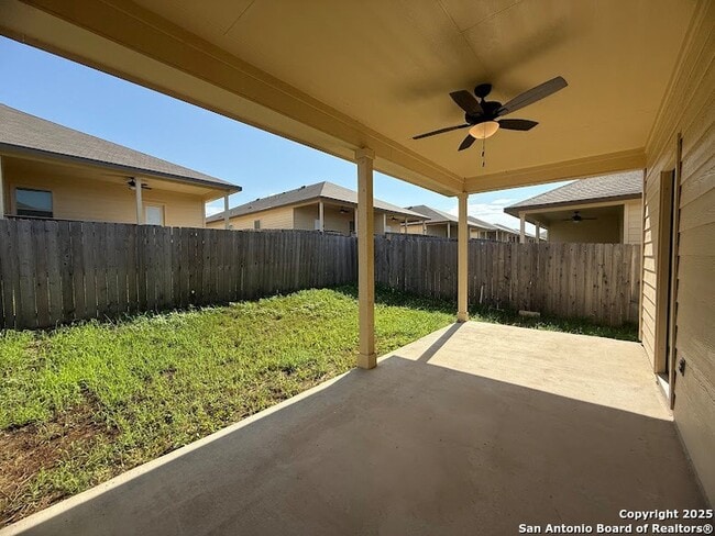 Building Photo - 9212 Canyon Bnd