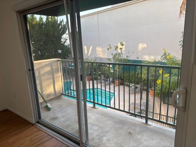 Building Photo - 4501 Cedros Ave