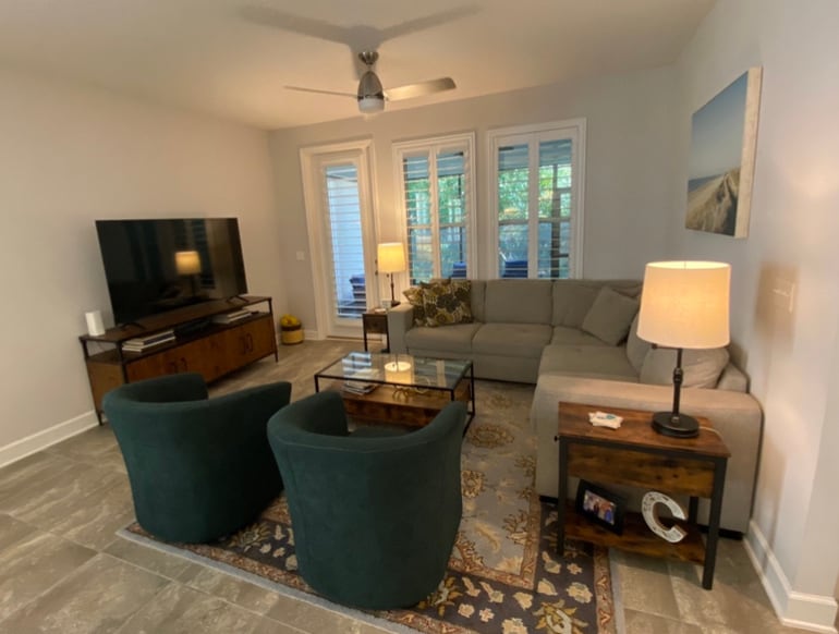 Family / Living Room - 137 Bison Trl