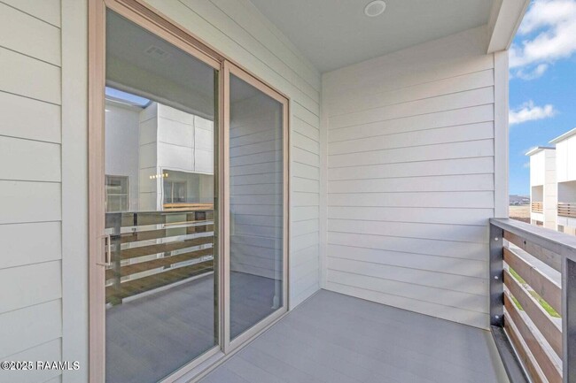 Building Photo - 116 Gadwall Dr