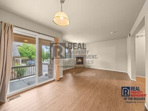 Building Photo - 2702 Rigden Pkwy