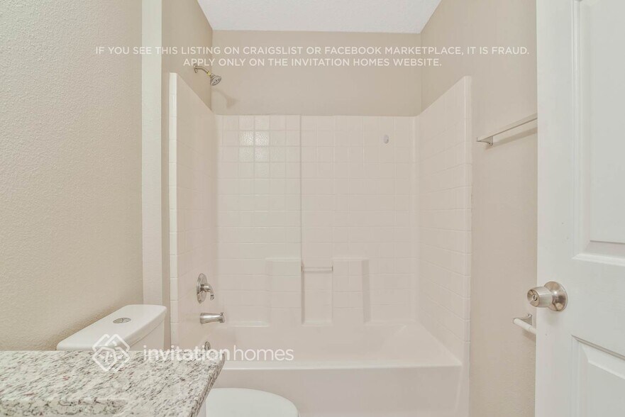 Building Photo - 33940 Fairhaven Ct