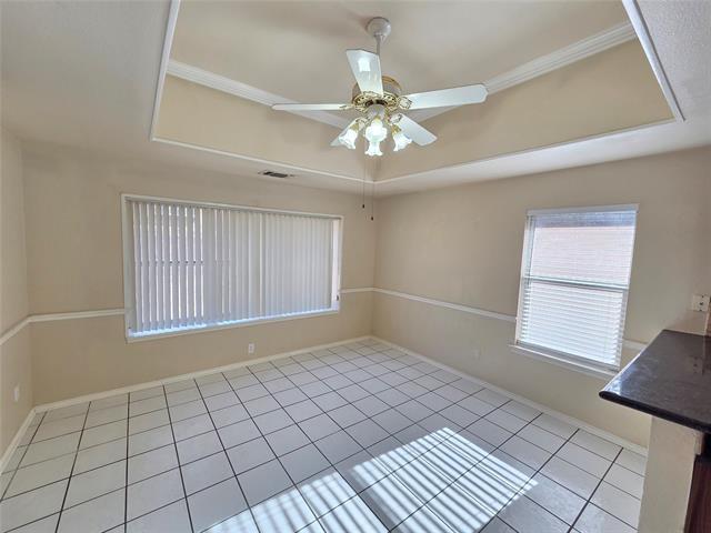 Building Photo - 2308 Welch Pl