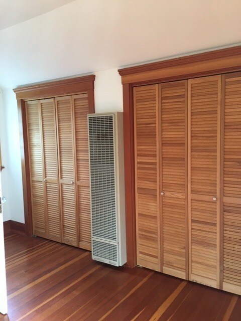 Building Photo - Charming home in great location with private studio unit