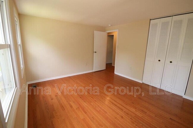 Building Photo - 12417 Asbury Dr