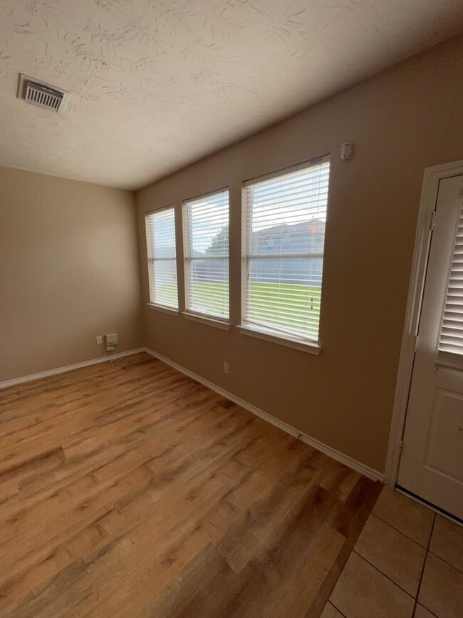 Building Photo - 11524 Jacinth Ct