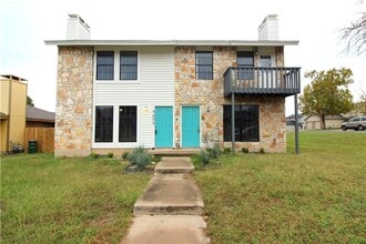 Building Photo - 9606 Night Star Dr