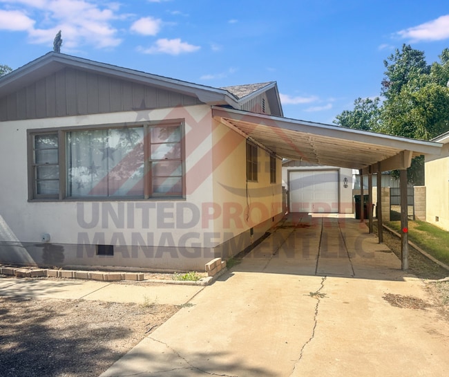 Building Photo - 3 bedroom 1 bathroom for rent