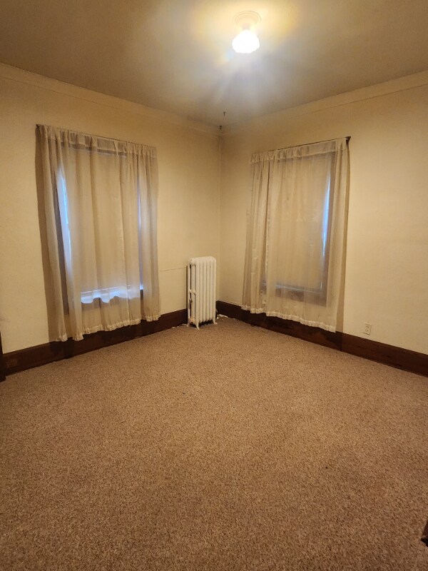 Building Photo - 467 W William St