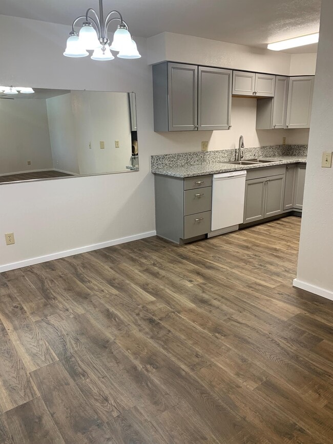 Building Photo - 663 Whiting St