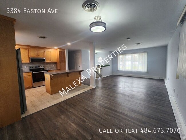 Building Photo - 3384 Easton Ave