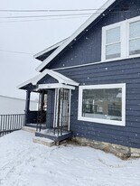 Building Photo - 361 Coos St