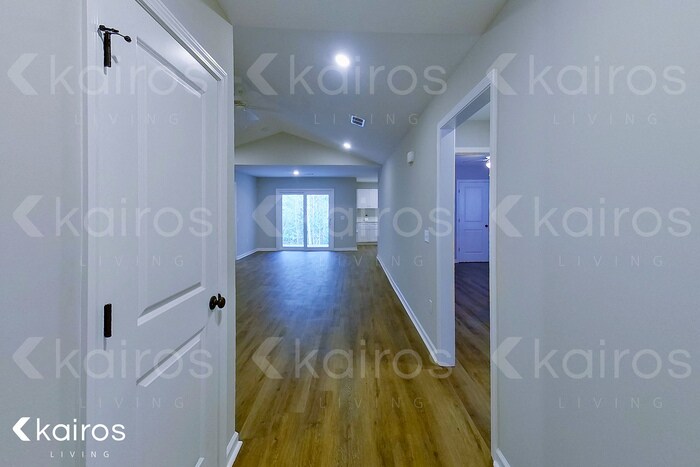 Building Photo - 148 Cottage Grove Rd