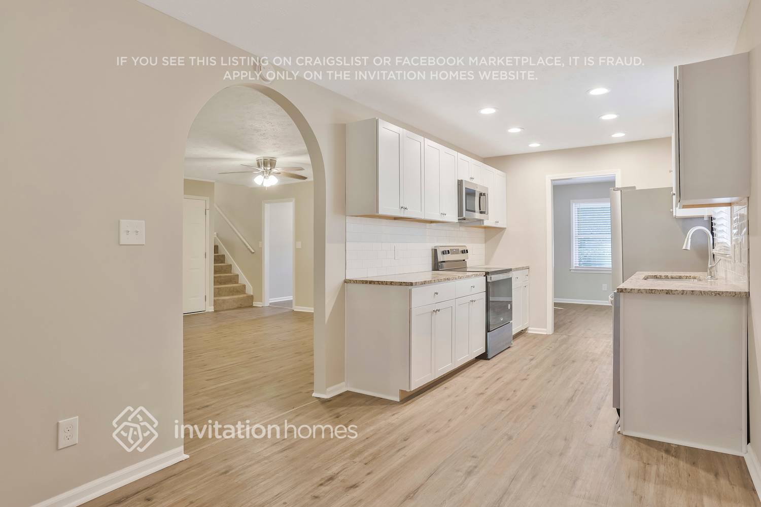 Building Photo - 3648 Fairlane Dr