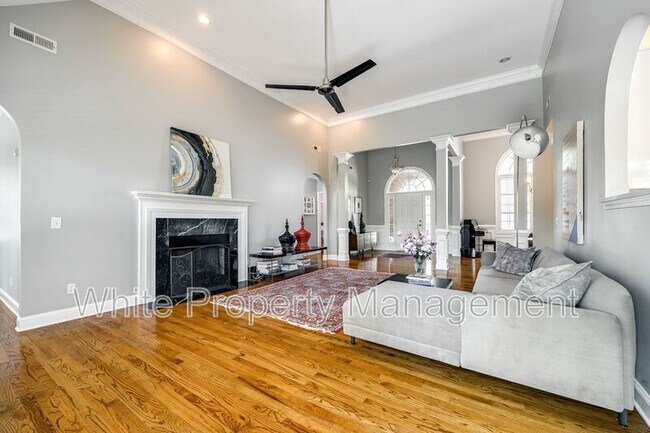Building Photo - 1126 Blowing Rock Cove