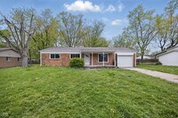 Building Photo - 1116 Heatherwood Dr