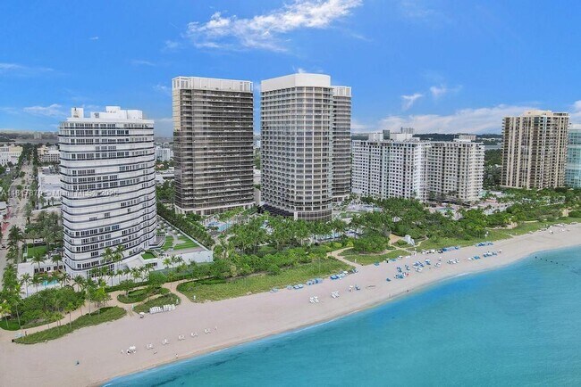 Building Photo - 9705 Collins Ave