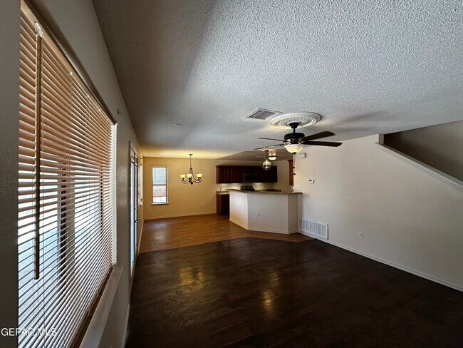 Building Photo - 14140 Meteor Rock Pl