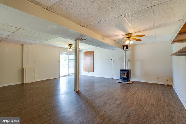 Building Photo - 45684 Schooner Ct