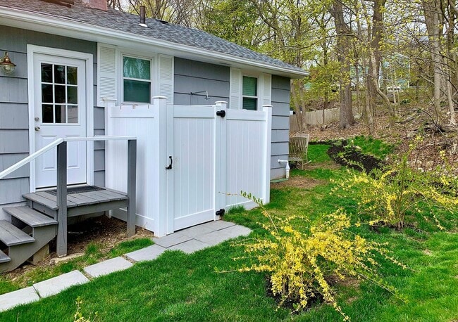 Building Photo - Winter Rental: Ryal Side in Beverly (Utilities Included)