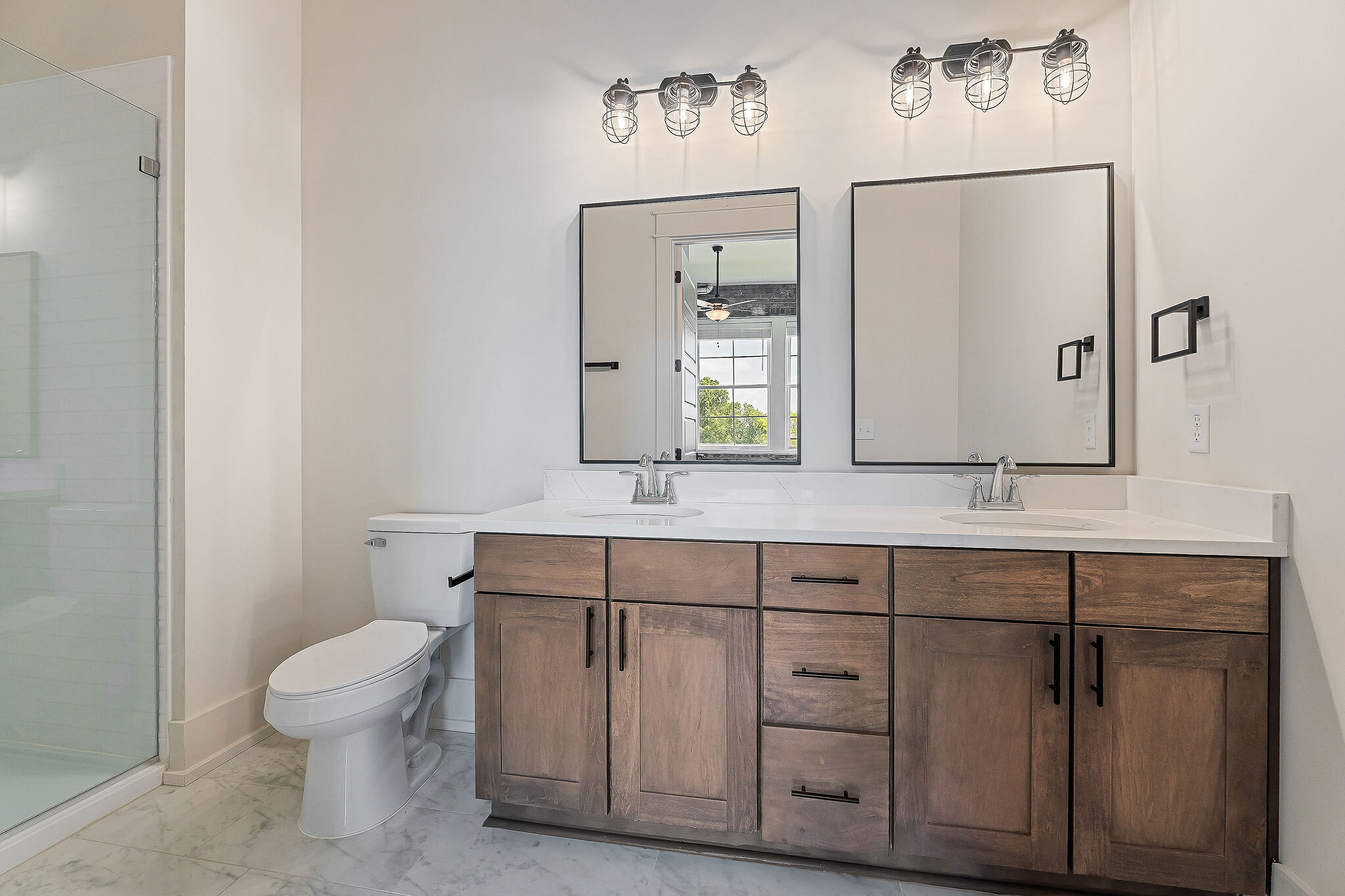 Building Photo - 211 W Colville St