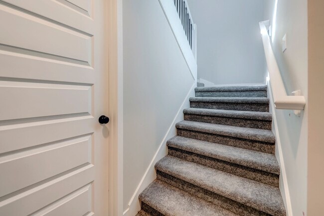 Building Photo - {18021} Southpointe Ranch + Finished Basem...