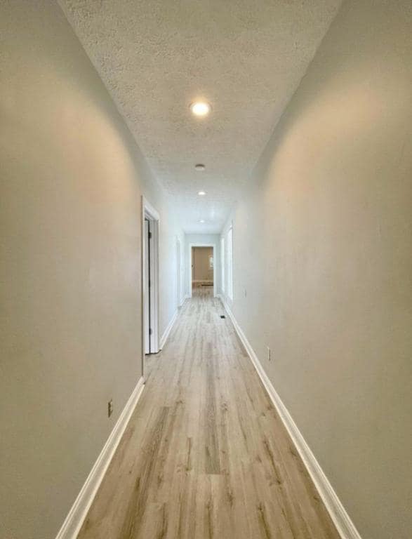 Building Photo - 549 Rawlings St