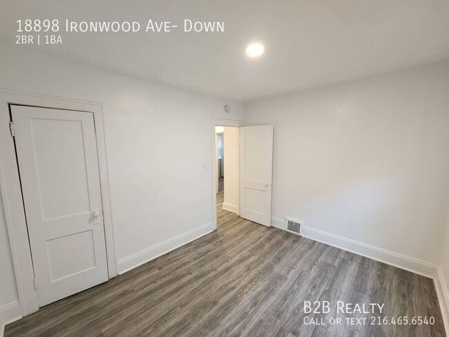 Building Photo - 18898 Ironwood Ave