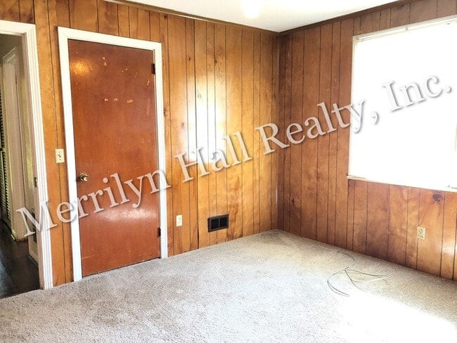 Building Photo - 2130 Morninglo Ln