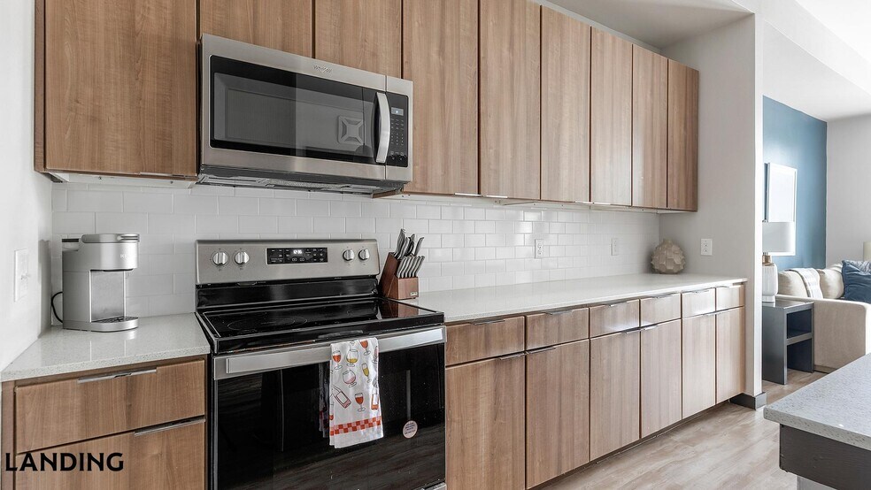 Building Photo - 3875 Burnham