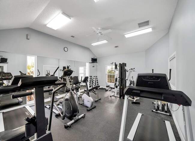 Building Photo - 4276 Calinda Ln