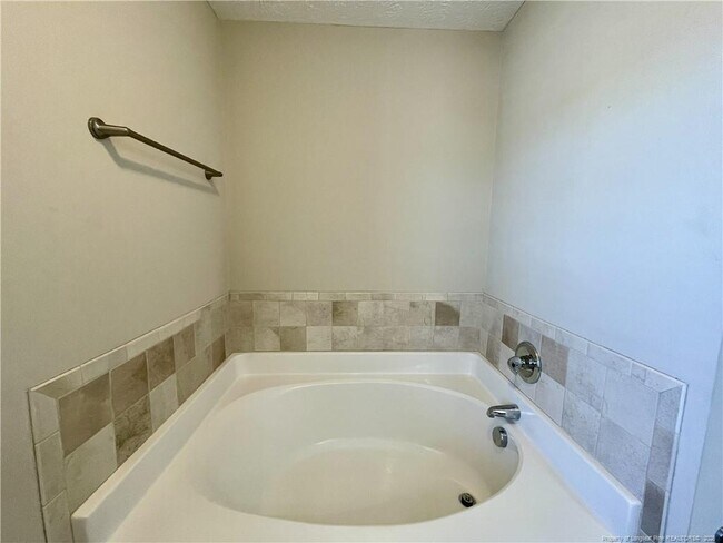 Building Photo - 4028 Quarry Hollow Drive