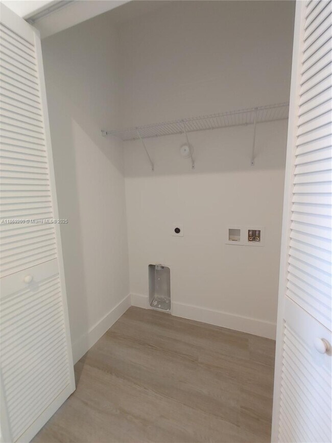 Building Photo - 34468 SW 191st Ct