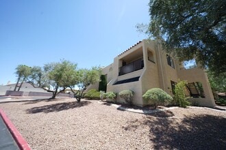 Building Photo - 601 Cabrillo Cir