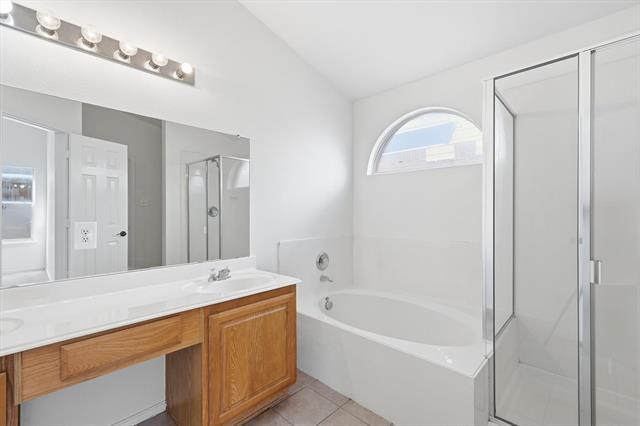 Building Photo - 10228 Sourwood Dr