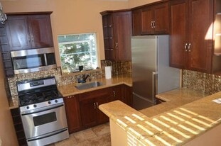 Building Photo - 303 Sherwood Drive (double occupancy)