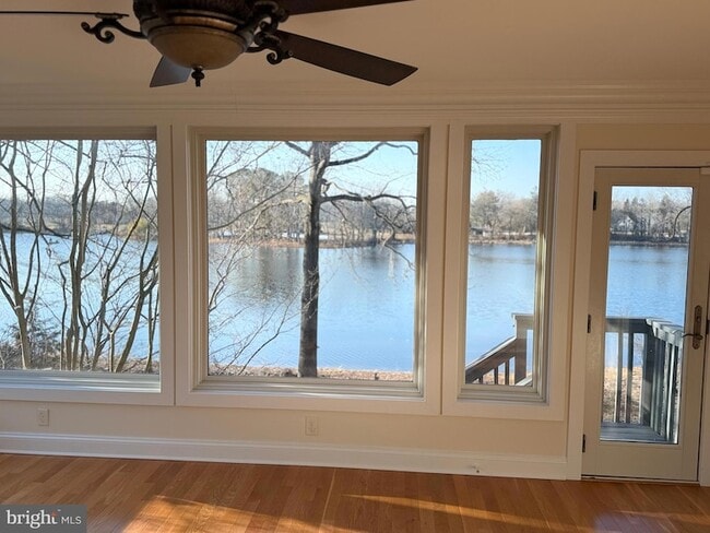 Building Photo - 5738 Griffith Lake Dr