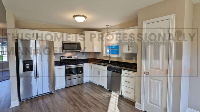 Building Photo - 209 Geneva Ln