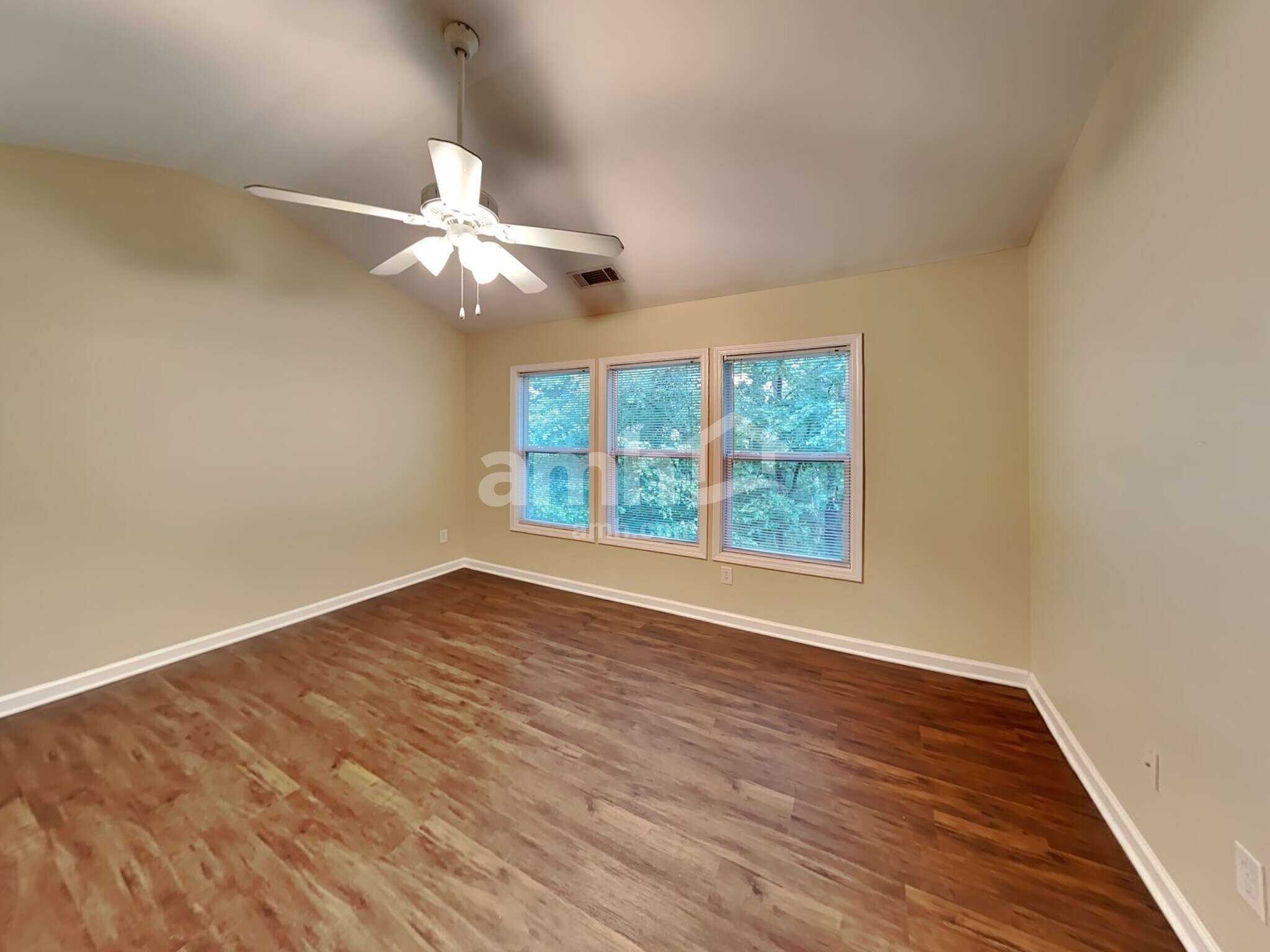 Building Photo - 2551 Fieldview Way