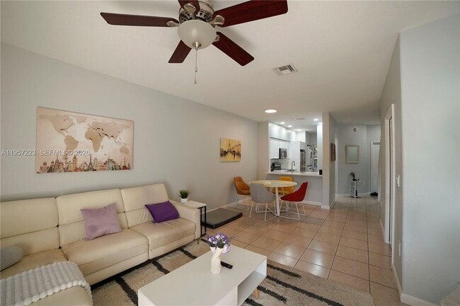 Building Photo - 8360 SW 27th St