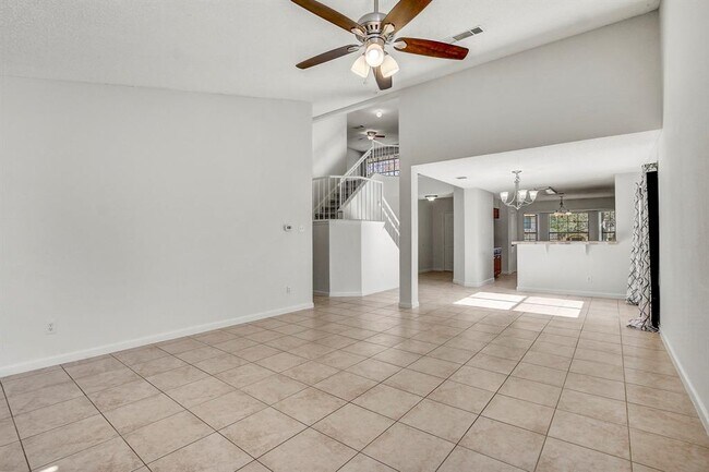 Building Photo - 17516 Klamath Falls Dr