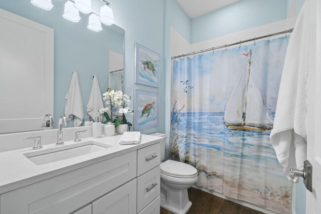 Building Photo - 2532 SE Jason Pl