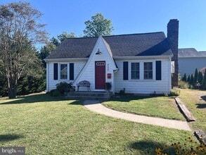 Building Photo - 409 Clay St