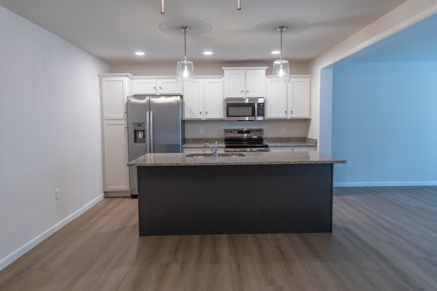 Building Photo - 85 Beech Tree Ct